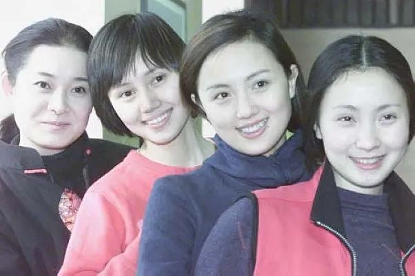 51岁朱媛媛突然离世,辛柏青发讣告:结婚19年,零绯闻,不出轨,恩爱一生,挚爱永别...(组图) - 20