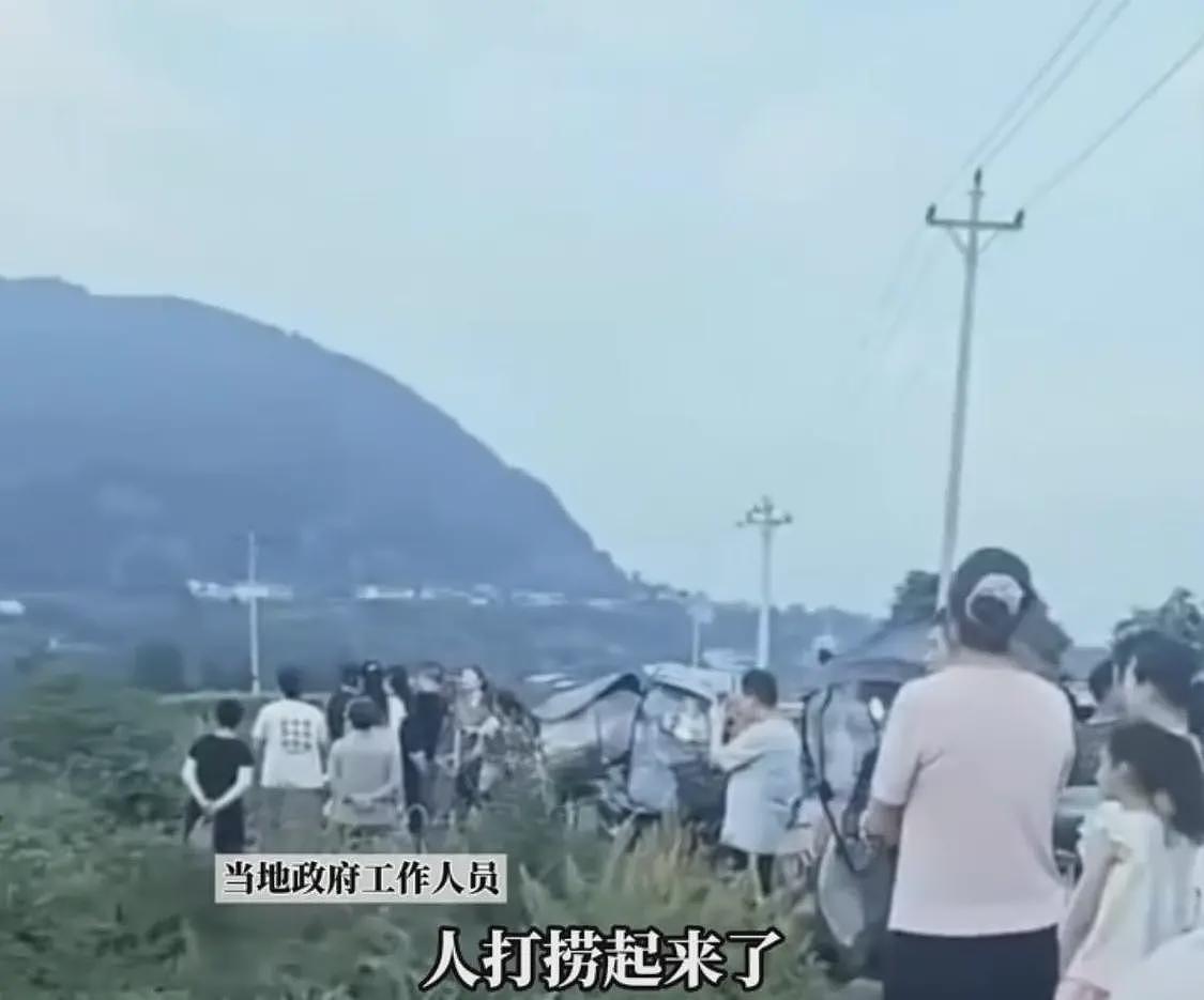 重庆男子带儿女钓鱼,3人不幸全部溺亡(组图) - 2