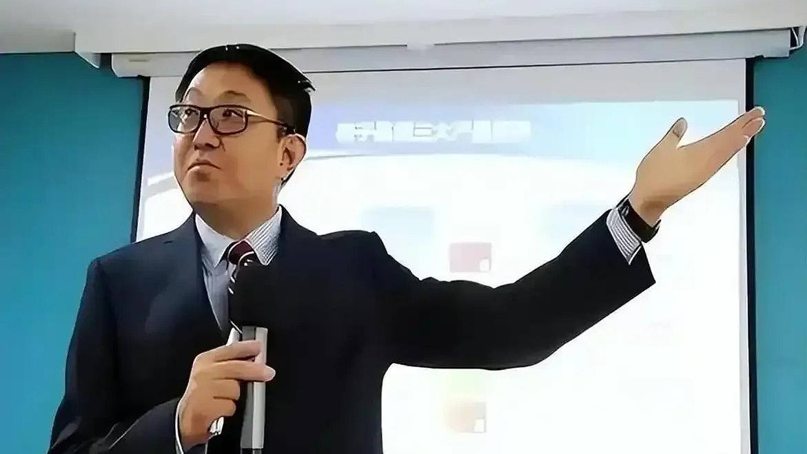 “核酸大王”曾揽7亿人次检测，今变追债狂人！起诉多地卫健局索账（组图） - 1