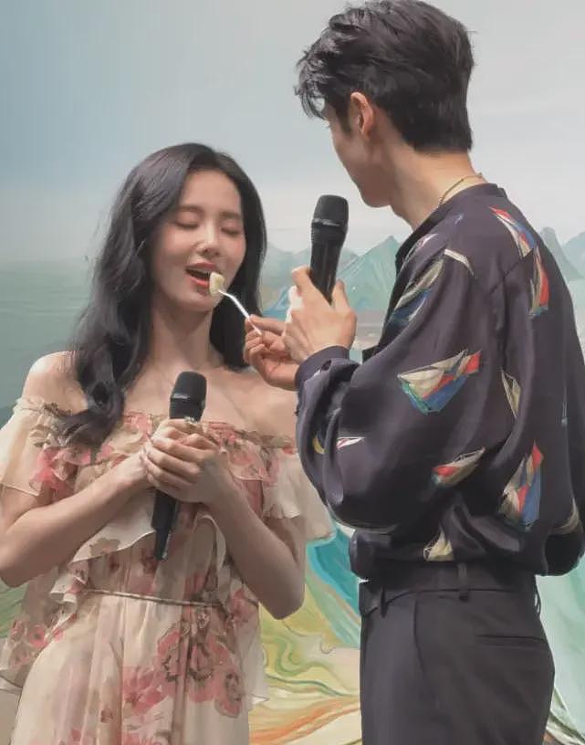 网传刘诗诗吴奇隆离婚，两人已在北京律所办财产分割，女方老粉证实（组图） - 23