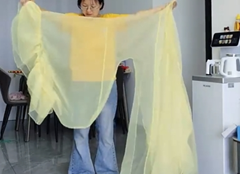 【爆笑】对蜜桃臀美女祛魅了！好一个超绝性缩力！谁能想到穿上外裤之后，里面是这么作弊的....（组图） - 12