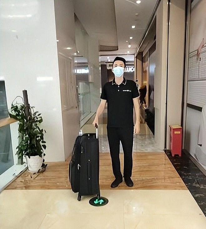 40岁研究生失业，转行刷墙养家，一天赚1300，并不比写字楼赚的少（组图） - 7