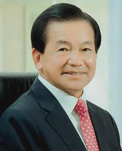 孔子第76代孙在美国结婚，妻子厚唇大眼是大马名媛，两人网上认识（组图） - 14