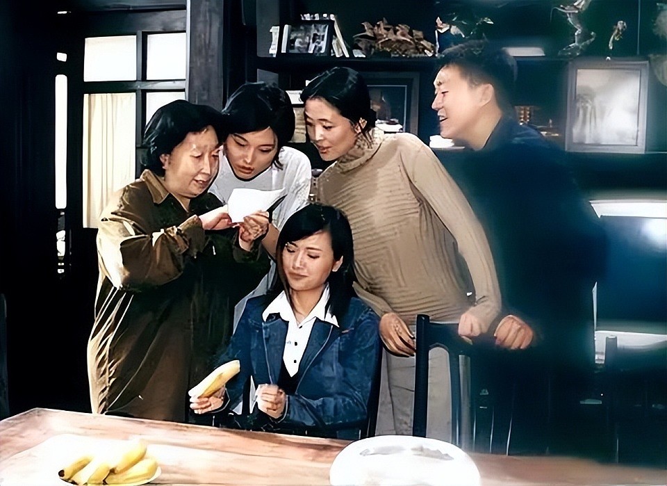 朱媛媛去世!巅峰期回归家庭、中年复出仍是王炸?10个角色个个经典(组图) - 17