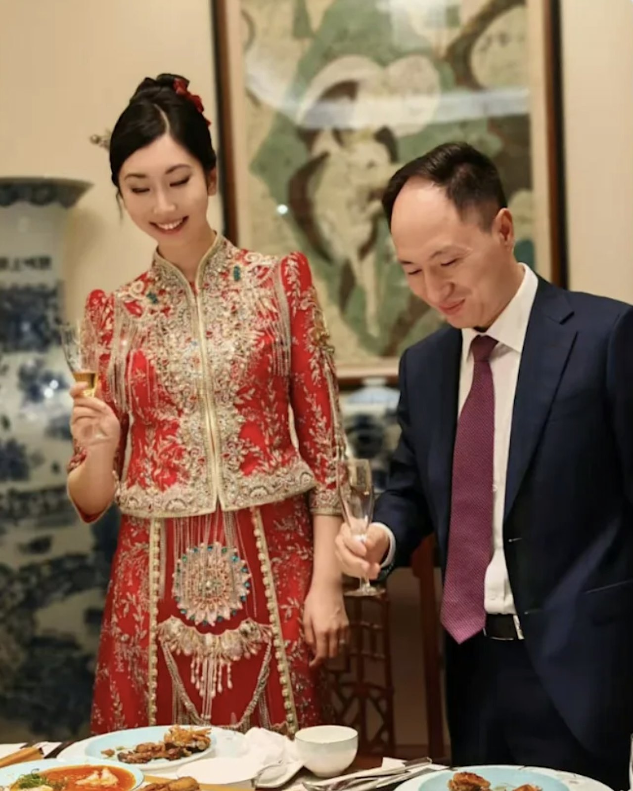 贺建奎无法出境晒绿卡，新婚妻被拒入境中国（组图） - 7
