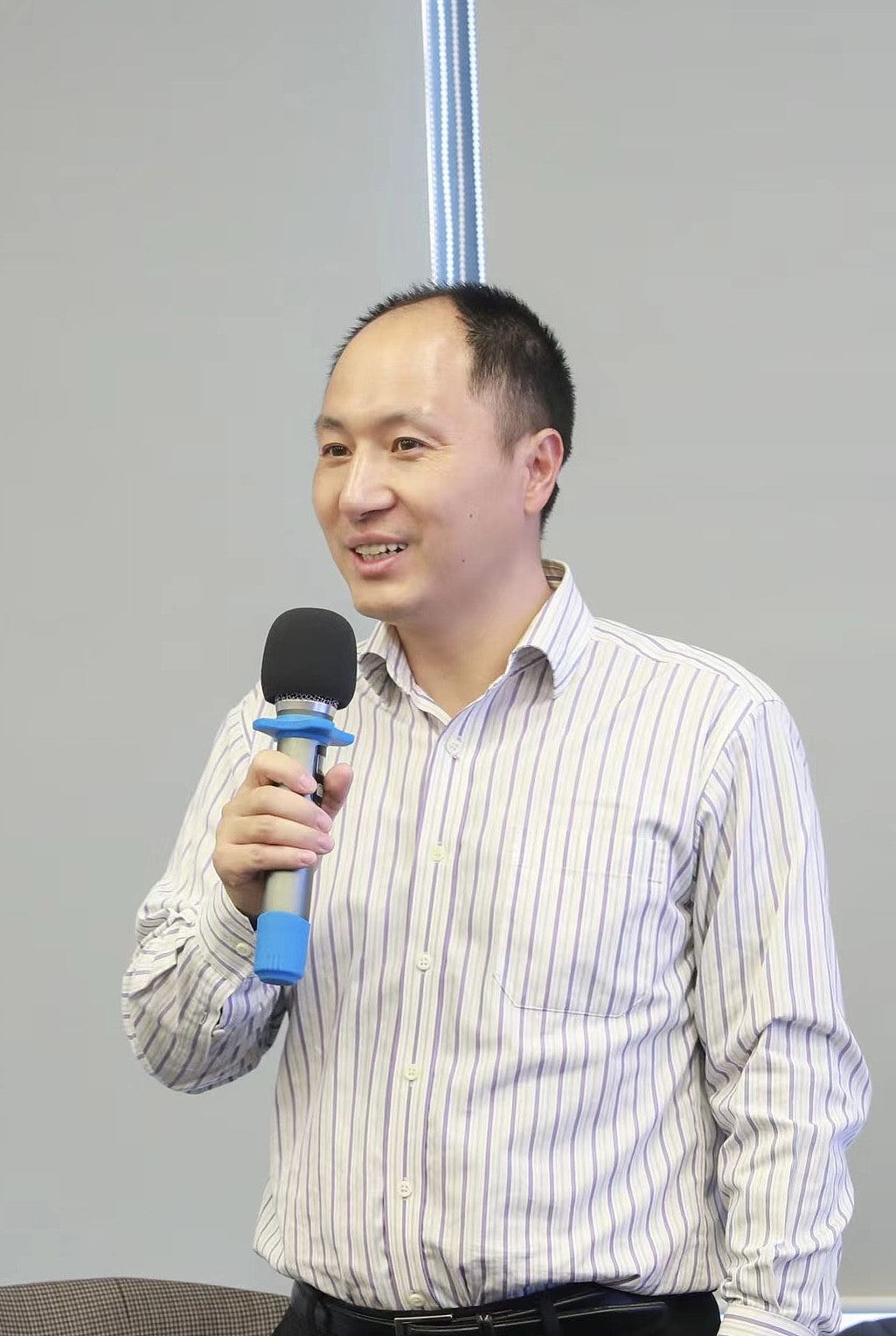 贺建奎指护照被收无法出境,新婚妻被拒入境中国,忧两人难相见(组图) - 6