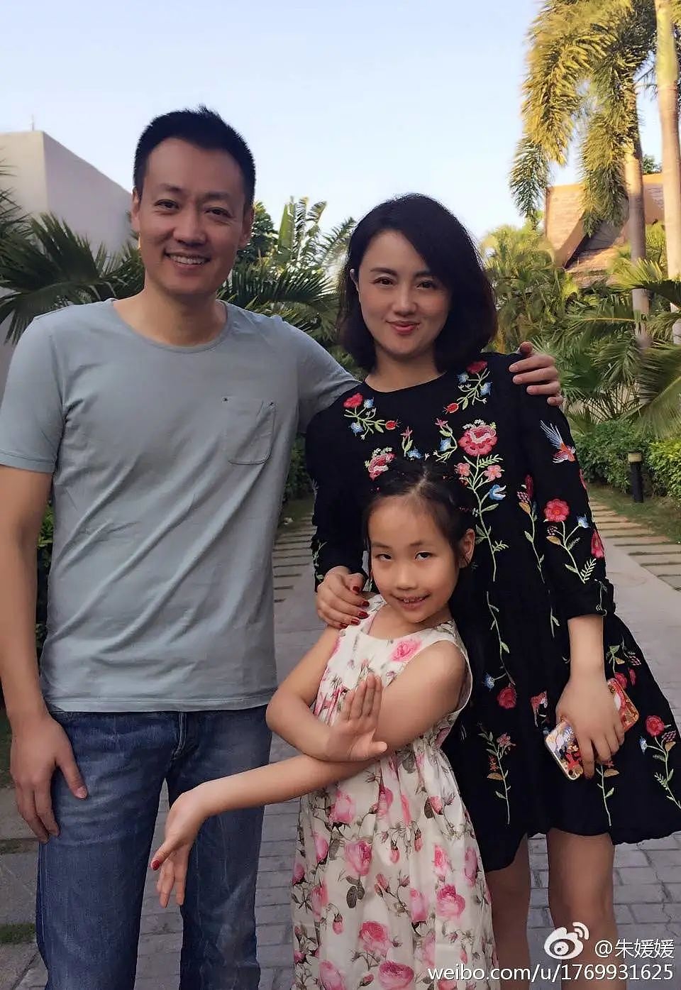 51岁朱媛媛突然去世:可惜,却不遗憾(组图) - 34