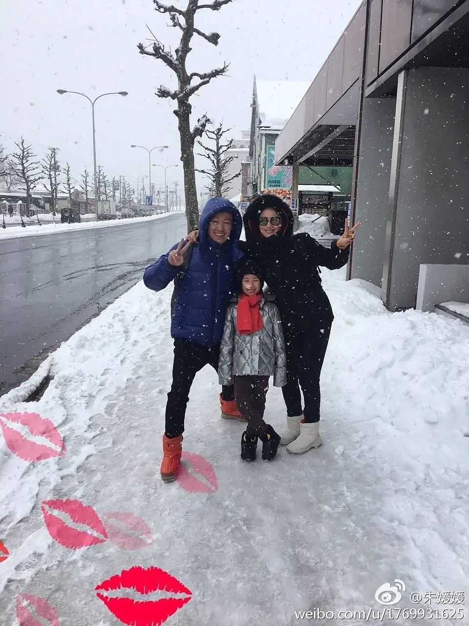 51岁朱媛媛突然去世:可惜,却不遗憾(组图) - 29