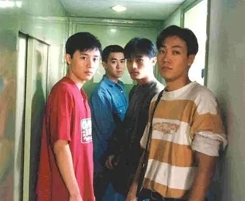 【情感】51岁朱媛媛病逝,辛柏青痛别爱妻,两人恩爱半生堪称“模范夫妻”(组图) - 7
