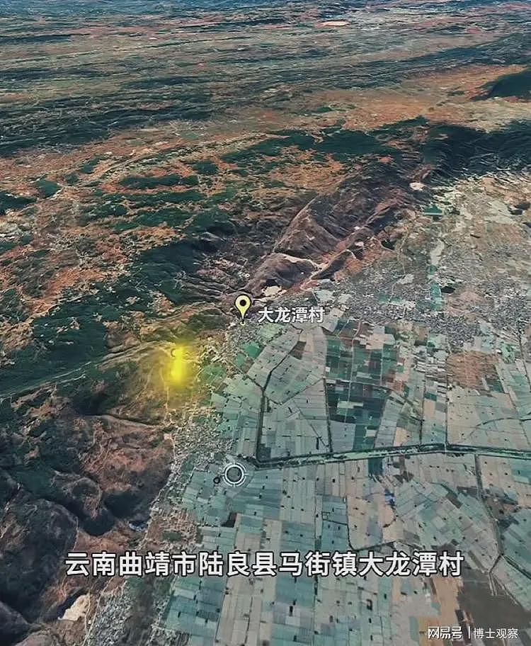 6死4伤!云南一装载机冲入人群,现场画面流出,52岁肇事男子被抓(组图) - 1