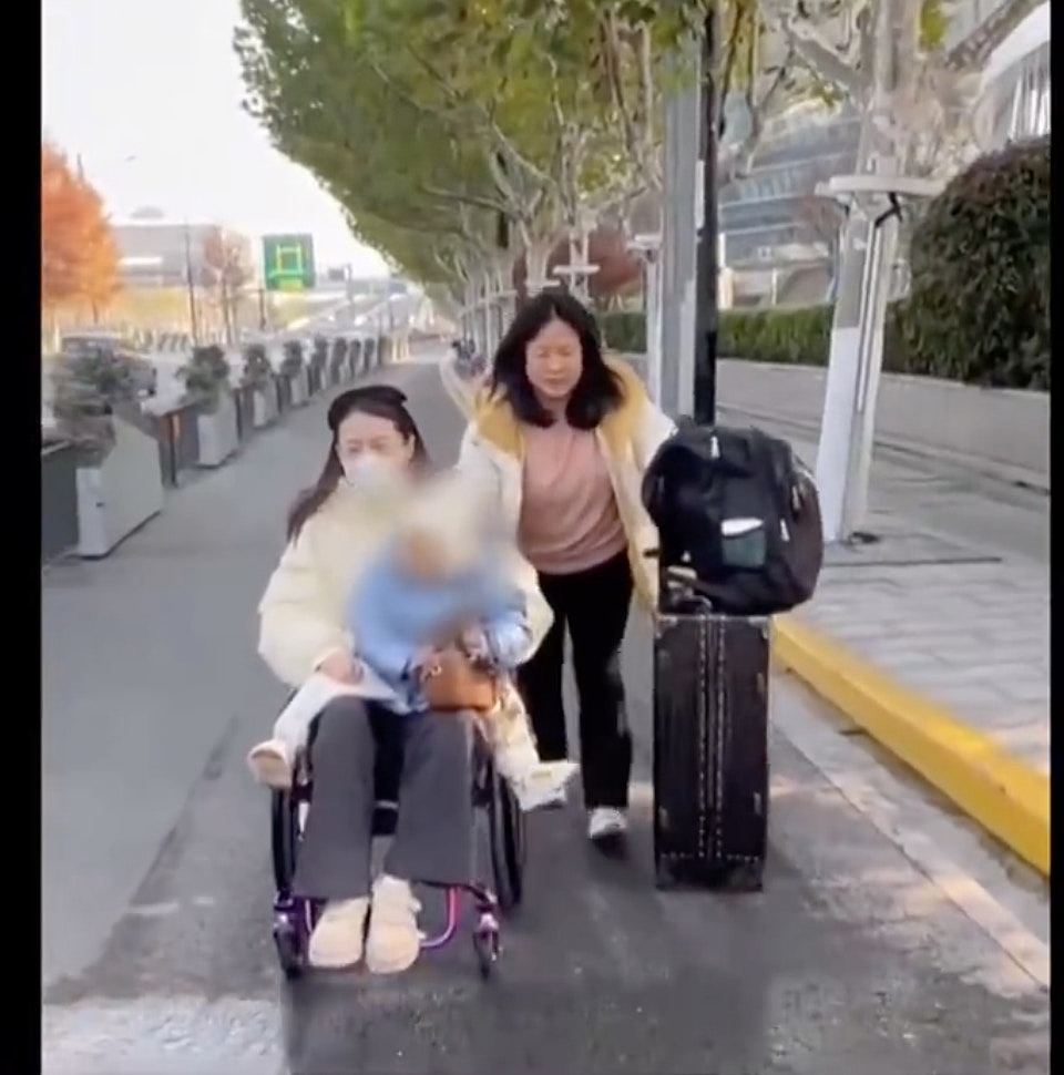 美女网红车祸瘫痪遇医生猛烈追求!怀孕生子后医生却卷300万逃跑(组图) - 5