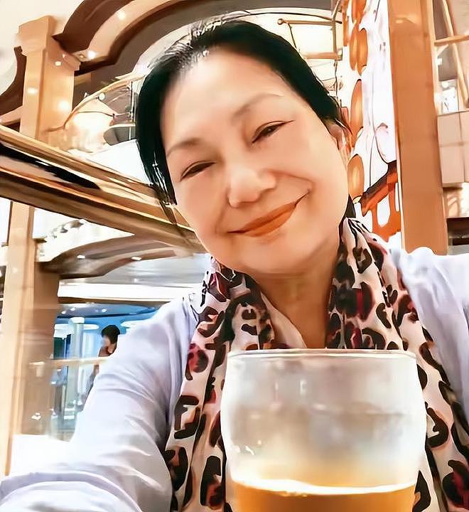 S妈深夜回怼小S:我70多岁了,半夜三更能做什么,就是哭吗?(组图) - 8