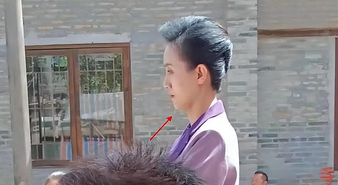 朱媛媛在《造城者》片场最后的身影曝光，她靠意志力强撑身体（组图） - 5