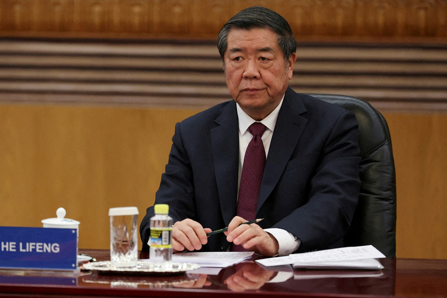 北京抨击美国AI封锁“单边霸凌”!专家:美国晶片政策成自娱自乐(组图) - 2