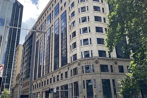 比特币价格创历史新高 摩根士丹利重申澳指一年内或上涨至8500点建议配置成长股和资源板块 比亚迪4月欧洲纯电车销量首超特斯拉 - 4