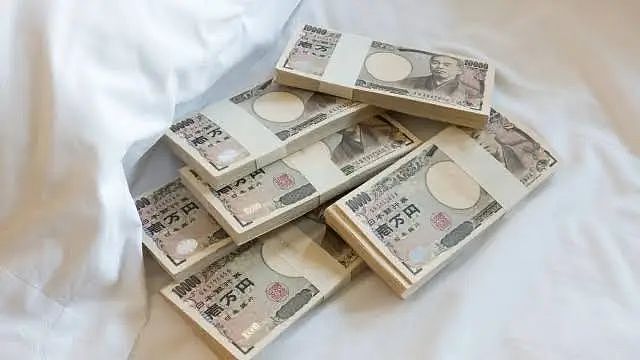 日本男子网上约P惨遭仙人跳，2名樱花妹喊保险套掉了骗走90万！（组图） - 2