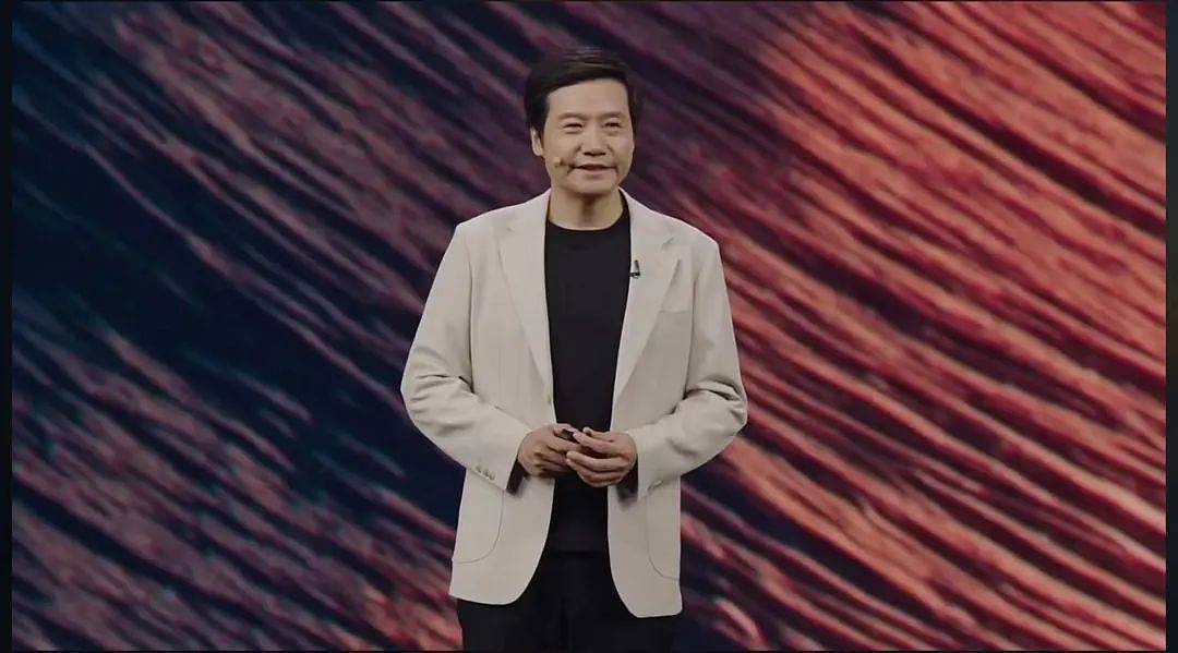 雷军：小米YU7没30几万下不了台；未过多介绍辅驾（组图） - 4