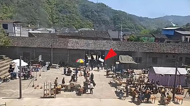 朱媛媛在《造城者》片场最后的身影曝光，她靠意志力强撑身体（组图） - 3