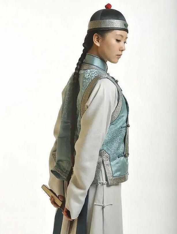 离婚传闻甚嚣尘上,“一言不发”的刘诗诗,终不再顾忌所谓的体面(组图) - 12