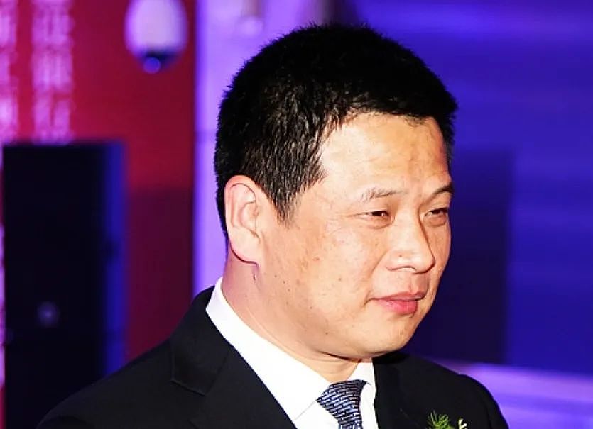 江浙沪传奇男人,掏走小学生100亿(组图) - 5