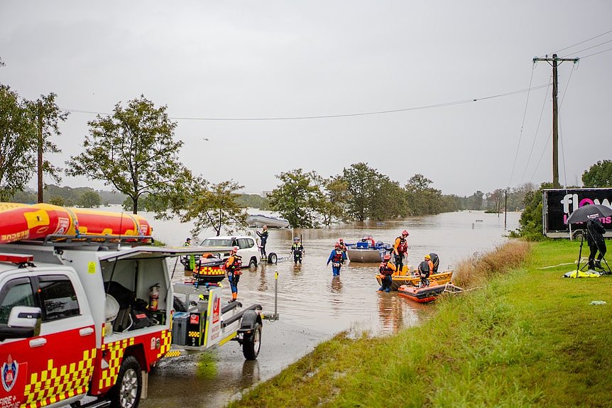 新州洪灾已致四人死亡，暴雨带南移至悉尼（图） - 2