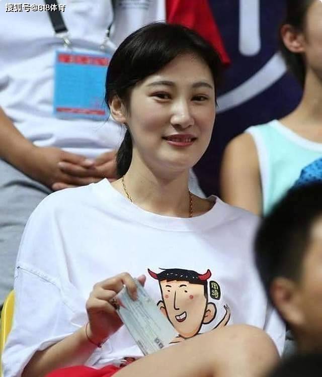 周琦妻子深夜发文力挺,坦言曾用离婚逼他回国,光鲜背后一地鸡毛(组图) - 10