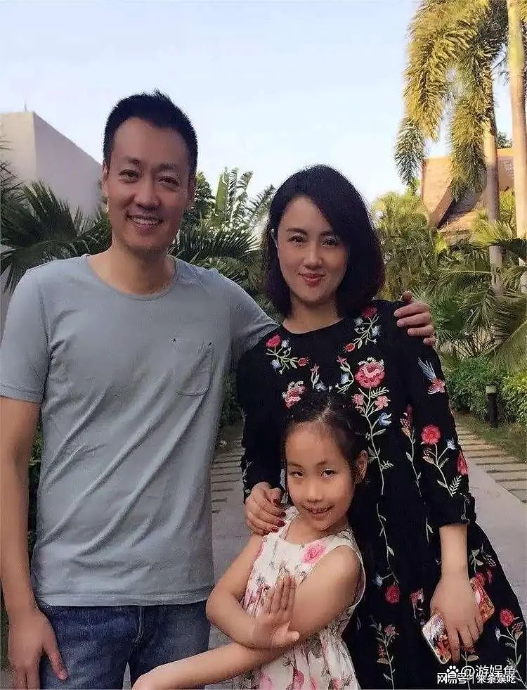 朱媛媛骨灰撒大海，遗产裸捐，不给女儿和丈夫留一分，看哭所有人（组图） - 7