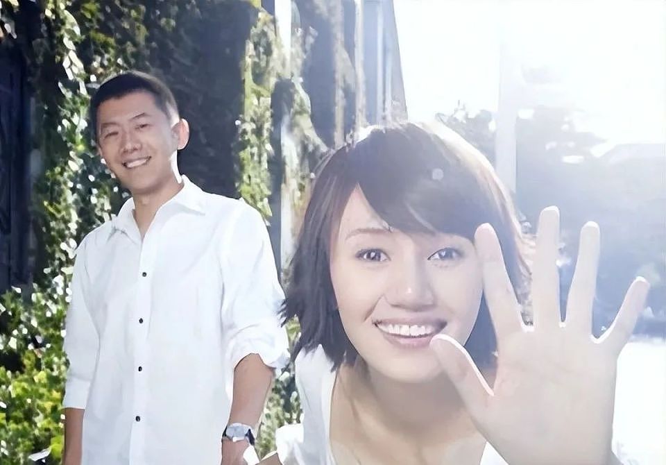 结婚几十年,没绯闻不炒作,娱乐圈的神仙爱情不止朱媛媛辛柏青(组图) - 10