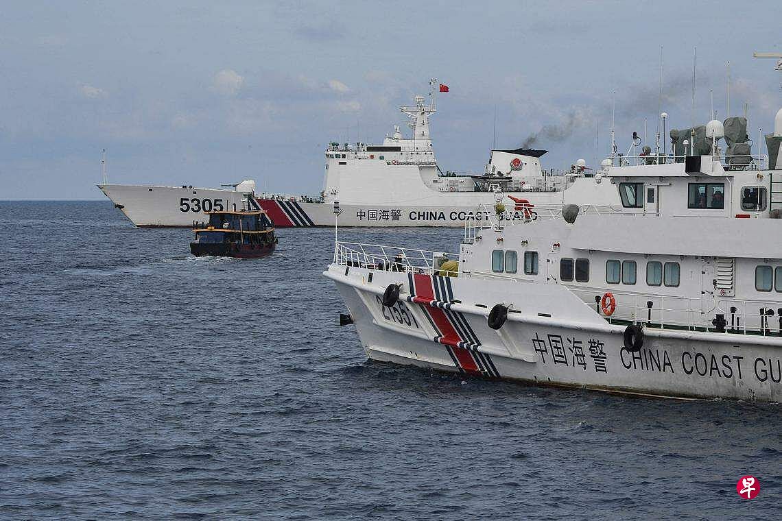 菲律宾再度指责中国海警船在海上危险操作(组图) - 1