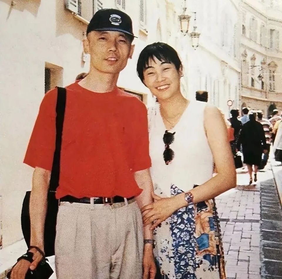结婚几十年,没绯闻不炒作,娱乐圈的神仙爱情不止朱媛媛辛柏青(组图) - 12