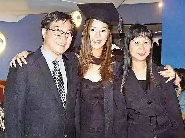 千亿儿媳徐子淇，送别首富公公！豪门19年风光背后有辛酸…（组图） - 29