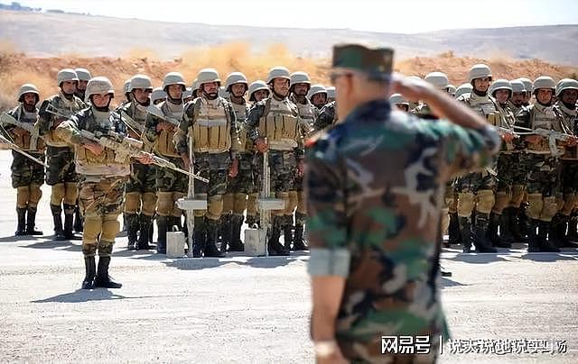 俄军警卫被打死，两大基地被围困：叙利亚警告俄军30天不撤就总攻（组图） - 3
