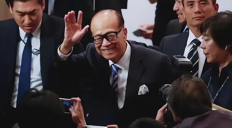 李嘉诚公司涉嫌贪污！政府介入调查，长子不敢露面，恐晚节不保（组图） - 8