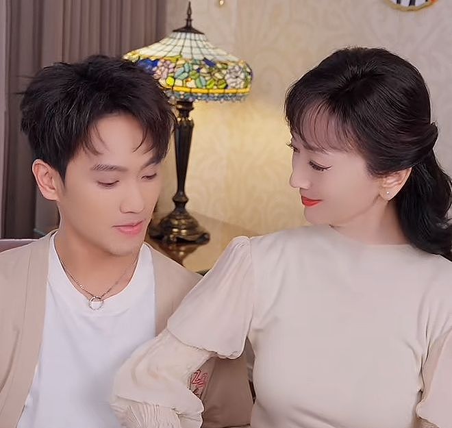 曝赵雅芝三子黄恺杰秘密结婚！知情人透露身份，小其10岁还是演员（组图） - 11