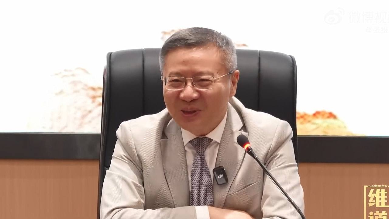 复旦学者：台湾制度落后，领导人能力不如上海区委书记，统一后治理比香港容易（视频/组图） - 1