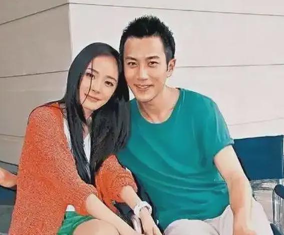 拿粗俗当真性情？被央视“内涵”的赵丽颖，这次彻底输给了杨幂（组图） - 35