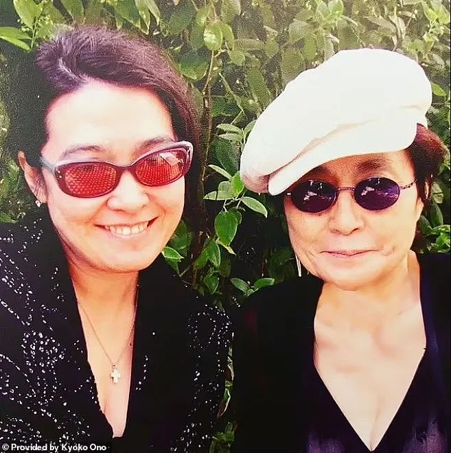 小野洋子女儿亲述:被亲爹藏起来,全家被洗脑,就为了不让妈妈找到我(组图) - 12