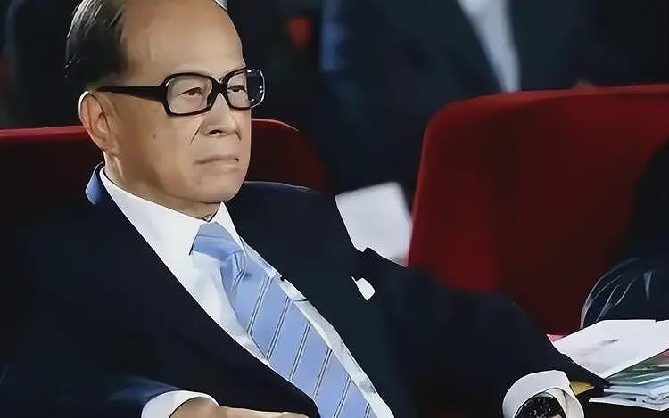 李嘉诚公司涉嫌贪污！政府介入调查，长子不敢露面，恐晚节不保（组图） - 19