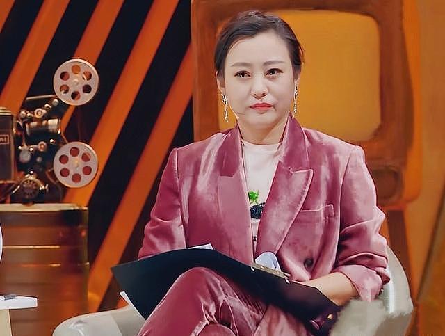 赵丽颖怒怼平台引争议:公开爆粗的女星们,真性情还是低情商(组图) - 14