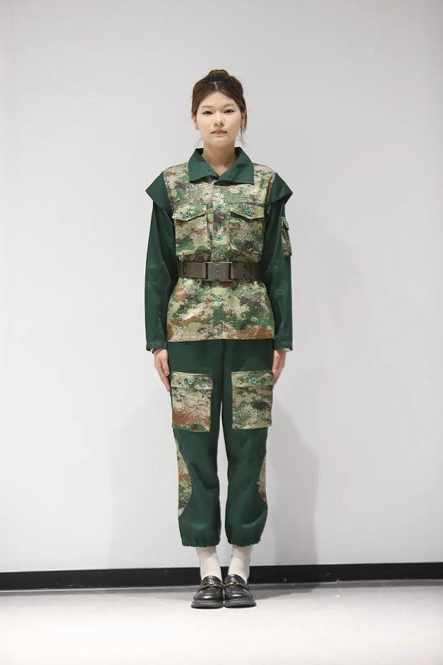300万人选出最丑军训服，新生天塌了！网友：期待返图（组图） - 2
