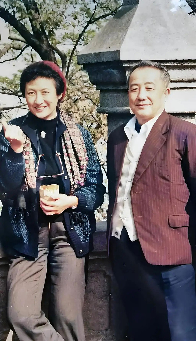 黄宗英与养子周伟打财产官司,双方都是输家(组图) - 17