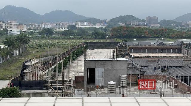 耗资上亿的违建豪宅已开始拆除？知情人：牌楼已铺盖黑布（组图） - 2