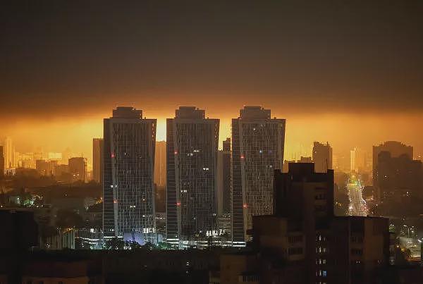 开战最大空袭！俄298无人机、69飞弹轰乌克兰（组图） - 1