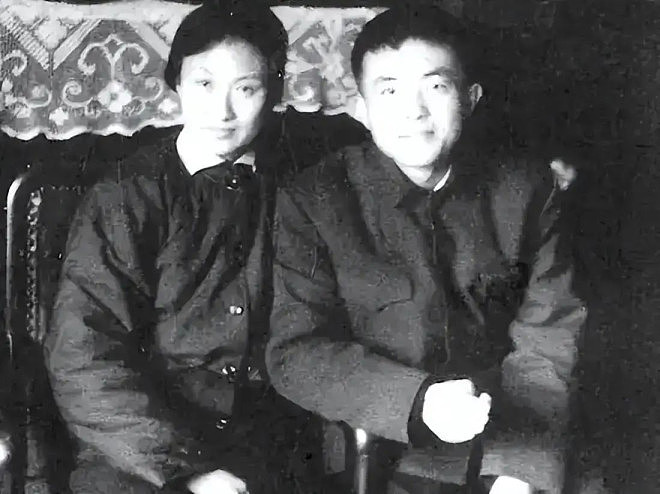 黄宗英与养子周伟打财产官司,双方都是输家(组图) - 12