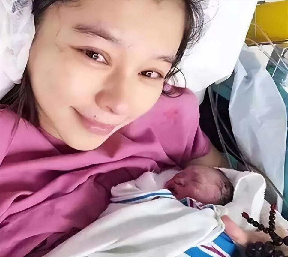 吴奇隆再传离婚：纵横贵圈30余年情史复杂，前任境遇冰火两重天（组图） - 12