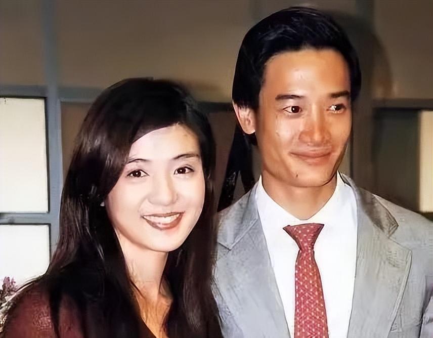 吴奇隆再传离婚：纵横贵圈30余年情史复杂，前任境遇冰火两重天（组图） - 20