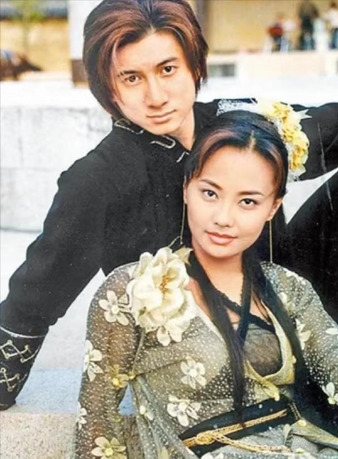 吴奇隆再传离婚：纵横贵圈30余年情史复杂，前任境遇冰火两重天（组图） - 39