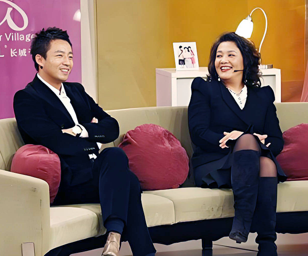 张兰:当年倒追汪小菲的父亲,奉子成婚后...(组图) - 16