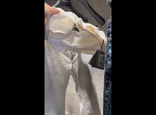 【爆笑】巴黎世家居然出了“一分裤”？光看着就脸红：这个只能遮住 ⅓ 的屁股吧...（组图） - 3