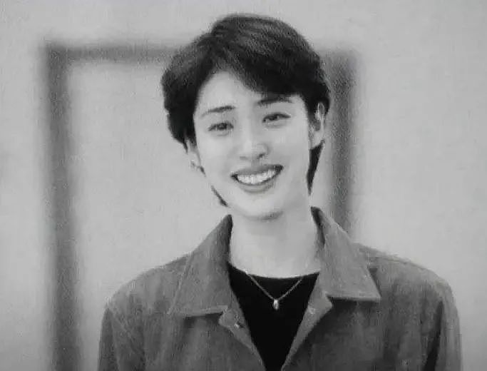 【时尚】剪短发后颜值翻倍的秘诀，一篇说清楚（组图） - 55